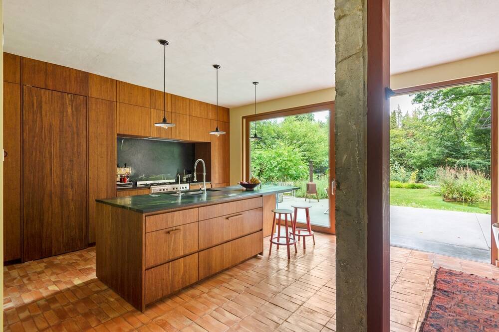 Huis te koop in Brasschaat 2930 1095000.00€ 3 slaapkamers 232.00m² - Zoekertje 570672