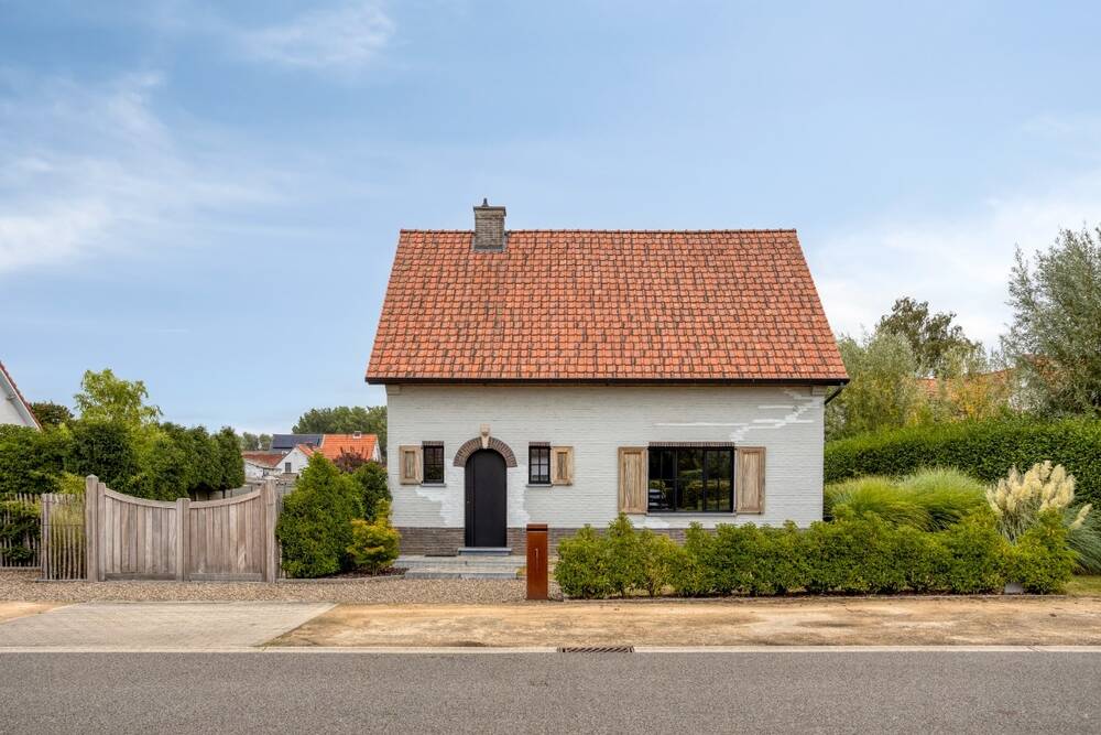 Huis te  koop in Ranst 2520 589000.00€ 2 slaapkamers 155.00m² - Zoekertje 570943