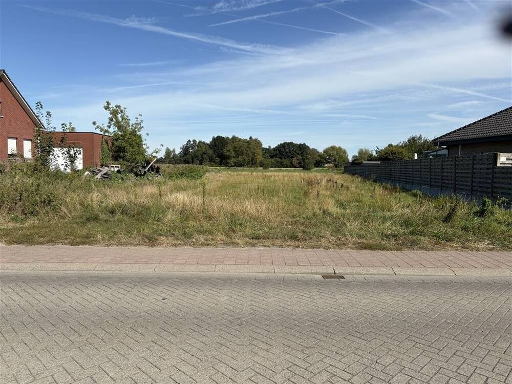 Grond te koop in Malle 2390 239900.00€ slaapkamers m² - Zoekertje 571107