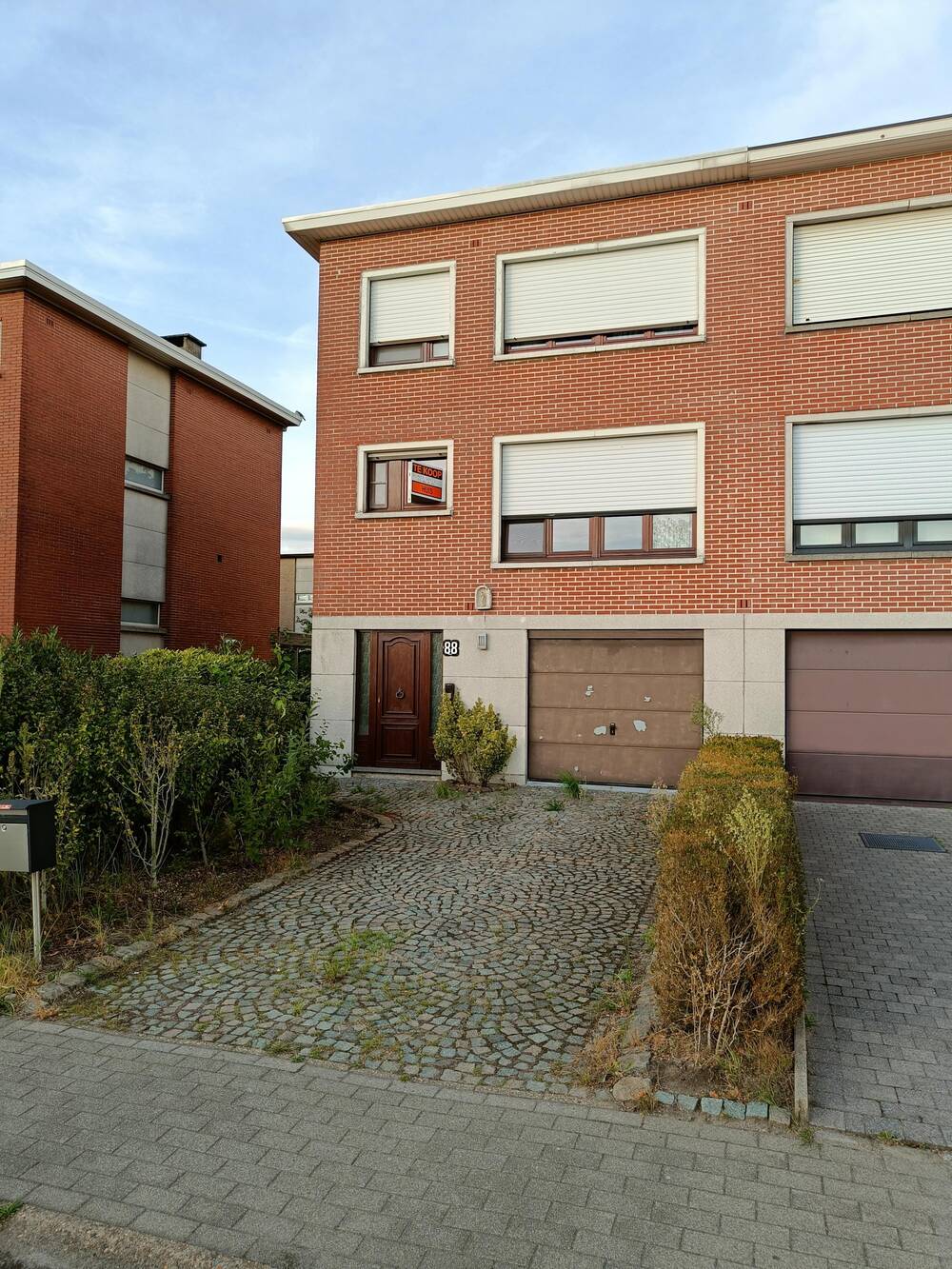 Huis te koop in Stabroek 2940 330000.00€ 3 slaapkamers 230.00m² - Zoekertje 571581