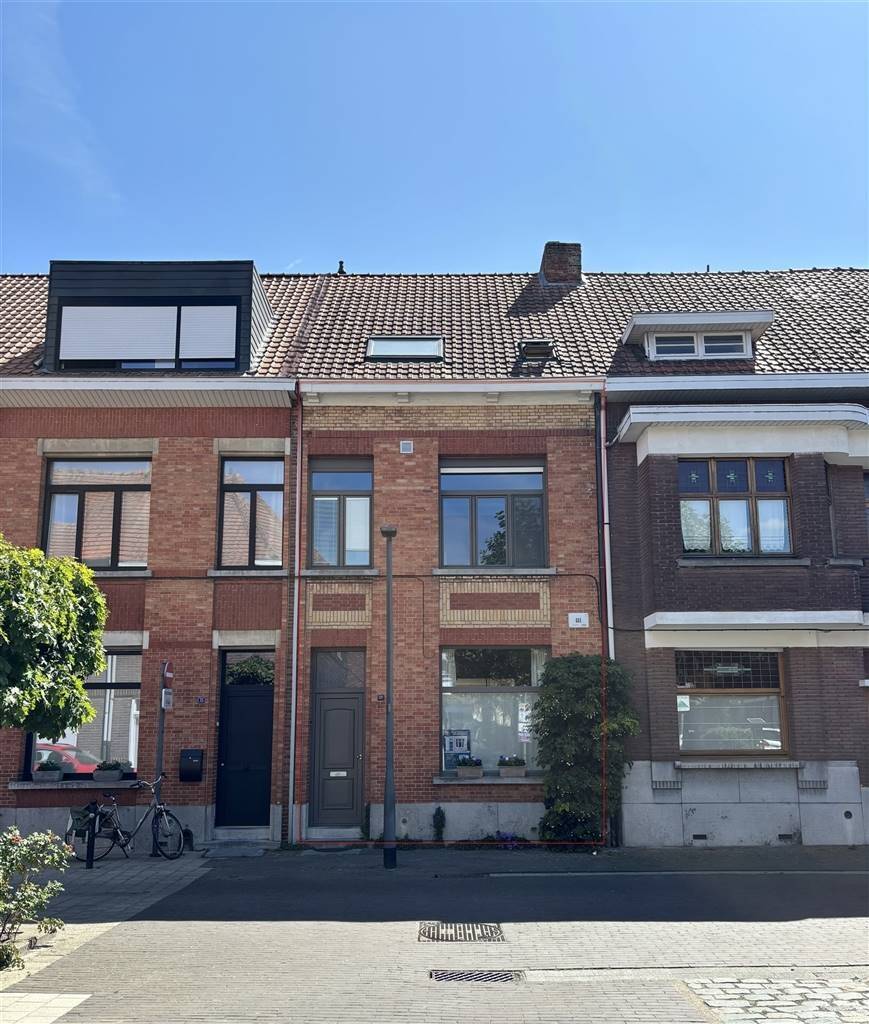 Huis te  huur in Turnhout 2300 1250.00€ 3 slaapkamers 148.00m² - Zoekertje 571112