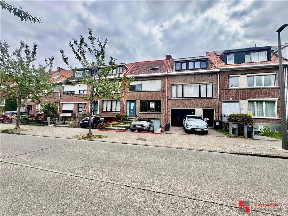 Huis te koop in Wilrijk 2610 360000.00€ 4 slaapkamers 135.00m² - Zoekertje 571785