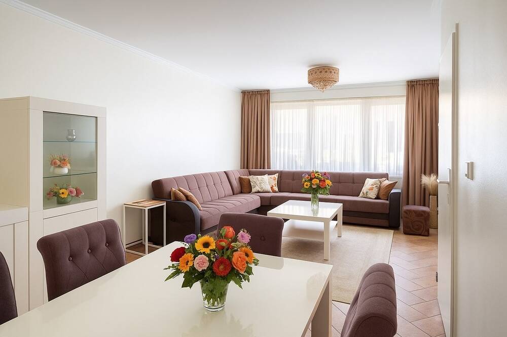 Huis te  koop in Antwerpen 2060 347000.00€ 5 slaapkamers 165.00m² - Zoekertje 571711