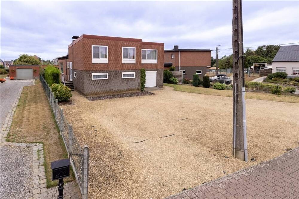 Huis te koop in Heist-op-den-Berg 2220 374000.00€ 3 slaapkamers 189.00m² - Zoekertje 571851