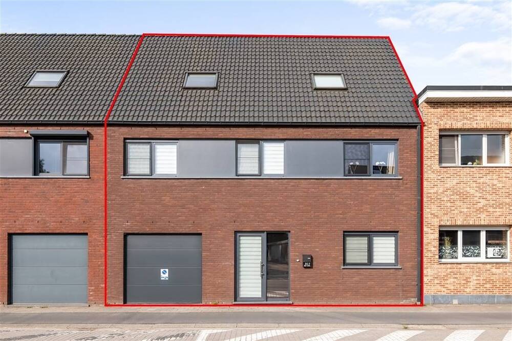 Huis te  koop in Kapellen 2950 445000.00€ 3 slaapkamers 226.00m² - Zoekertje 572278