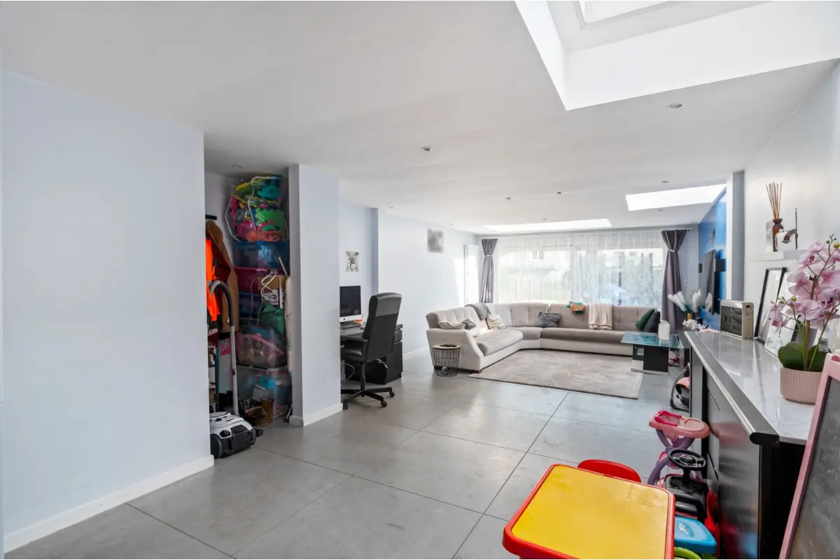 Huis te  koop in Hoboken 2660 375000.00€ 4 slaapkamers 176.00m² - Zoekertje 572182