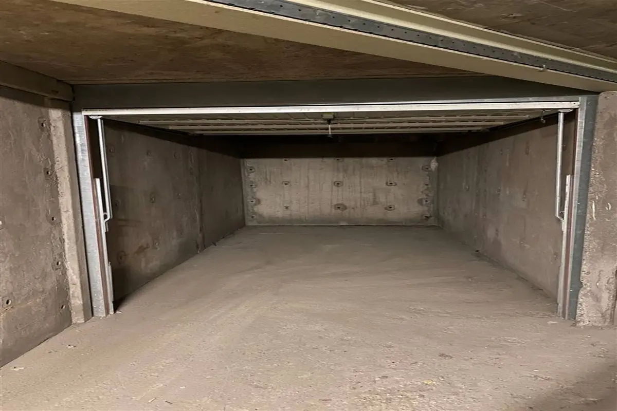 Box te  koop in Deurne 2100 16500.00€  slaapkamers m² - Zoekertje 572778