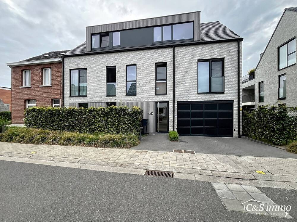 Penthouse te  huur in Stabroek 2940 1100.00€ 2 slaapkamers 108.00m² - Zoekertje 573382