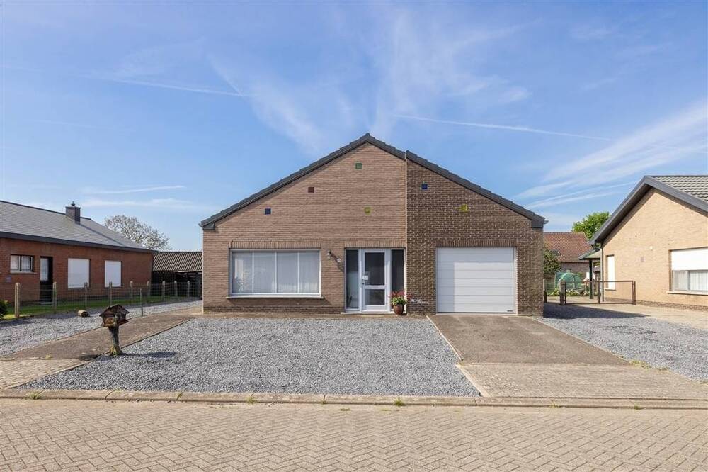Huis te koop in Westerlo 2260 315000.00€ 3 slaapkamers 185.00m² - Zoekertje 574890