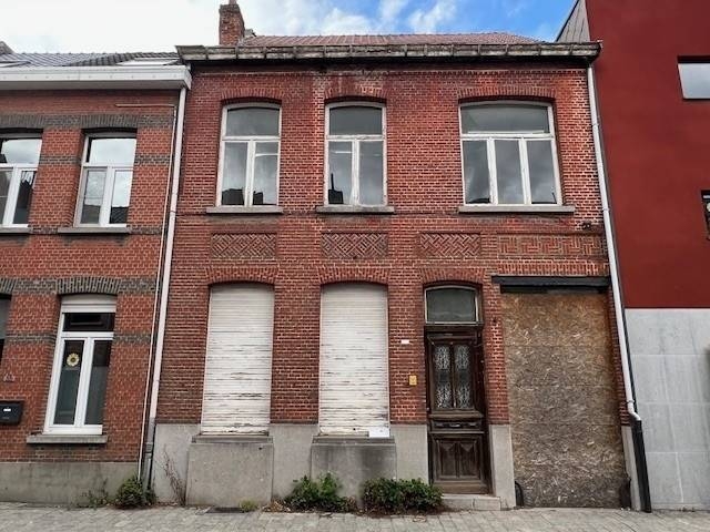 Huis te  koop in Duffel 2570 295000.00€ 3 slaapkamers 437.00m² - Zoekertje 575336