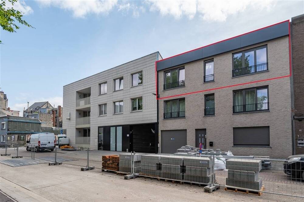 Appartement te koop in Merksem 2170 324000.00€ 3 slaapkamers 118.00m² - Zoekertje 574966