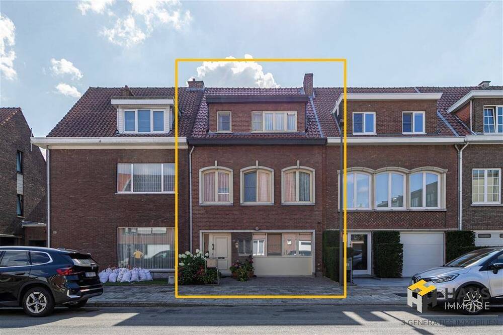 Huis te  koop in Ekeren 2180 529000.00€ 5 slaapkamers 182.00m² - Zoekertje 575887