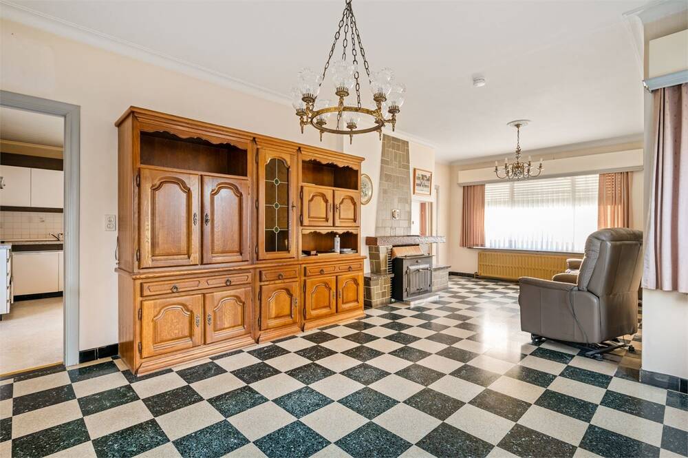 Huis te  koop in Olen 2250 260000.00€ 3 slaapkamers 156.00m² - Zoekertje 575690