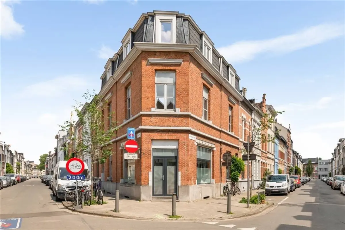 Appartementsgebouw te koop in Antwerpen 2018 449000.00€ 2 slaapkamers 323.00m² - Zoekertje 576244