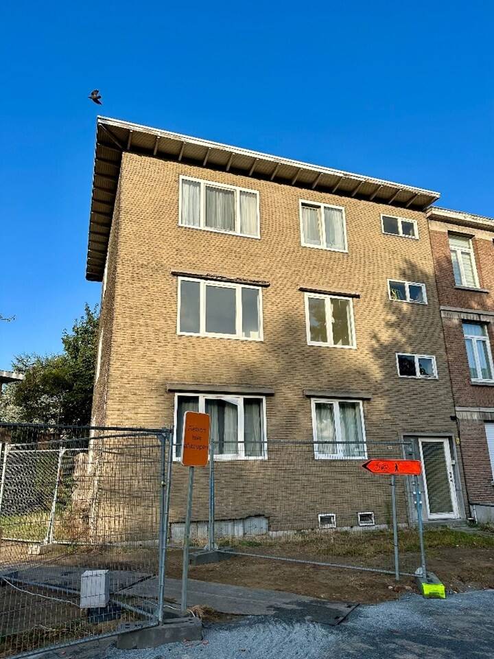 Appartement te  huur in Deurne 2100 900.00€ 2 slaapkamers 70.00m² - Zoekertje 575397