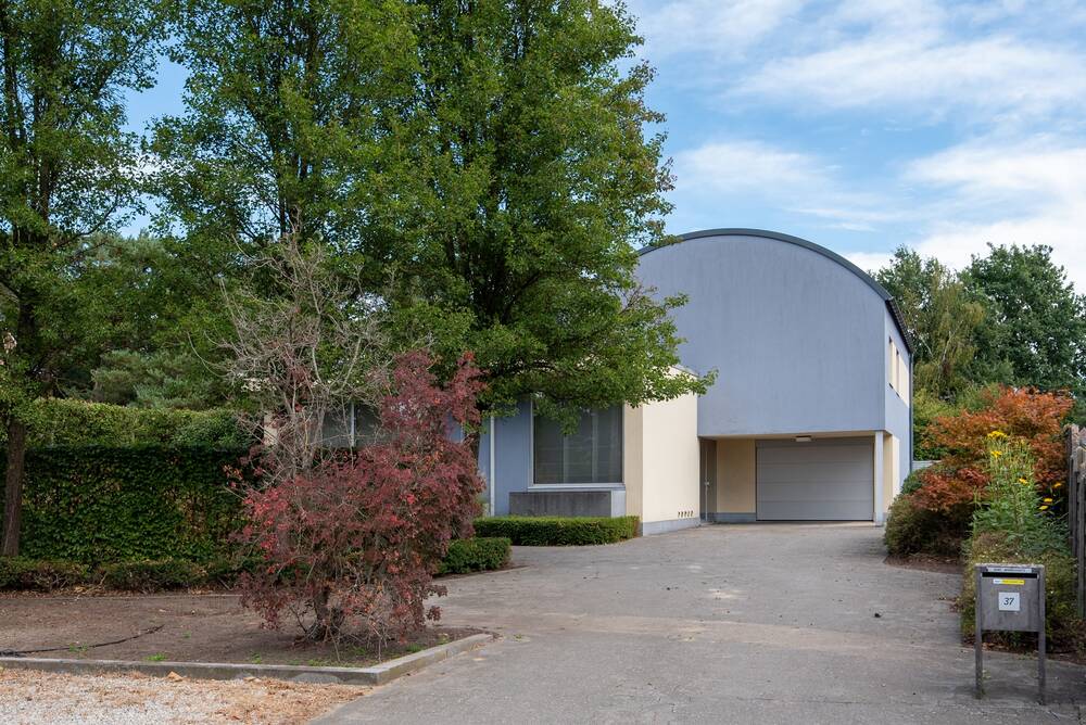Huis te  koop in Balen 2490 365000.00€ 4 slaapkamers 282.00m² - Zoekertje 577063