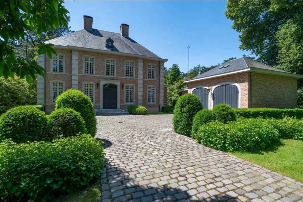 Huis te  koop in Pulle 2243 1450000.00€ 5 slaapkamers 345.00m² - Zoekertje 576783
