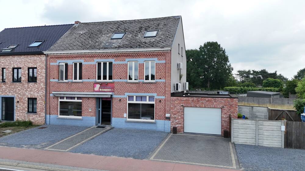 Handelszaak te  koop in Laakdal 2430 425000.00€  slaapkamers 345.00m² - Zoekertje 577576