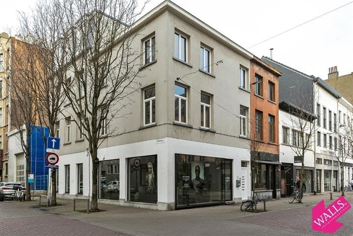 Handelszaak te  huur in Antwerpen 2000 4500.00€  slaapkamers 120.00m² - Zoekertje 577134
