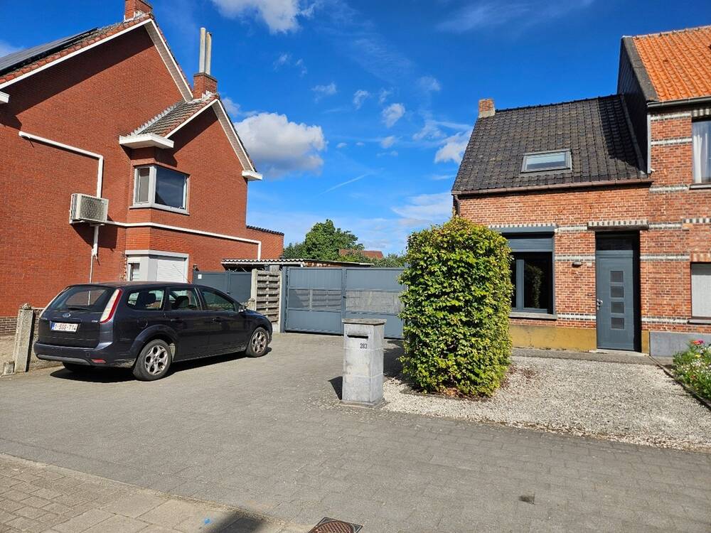 Huis te  huur in Mol 2400 950.00€ 2 slaapkamers 102.00m² - Zoekertje 577163