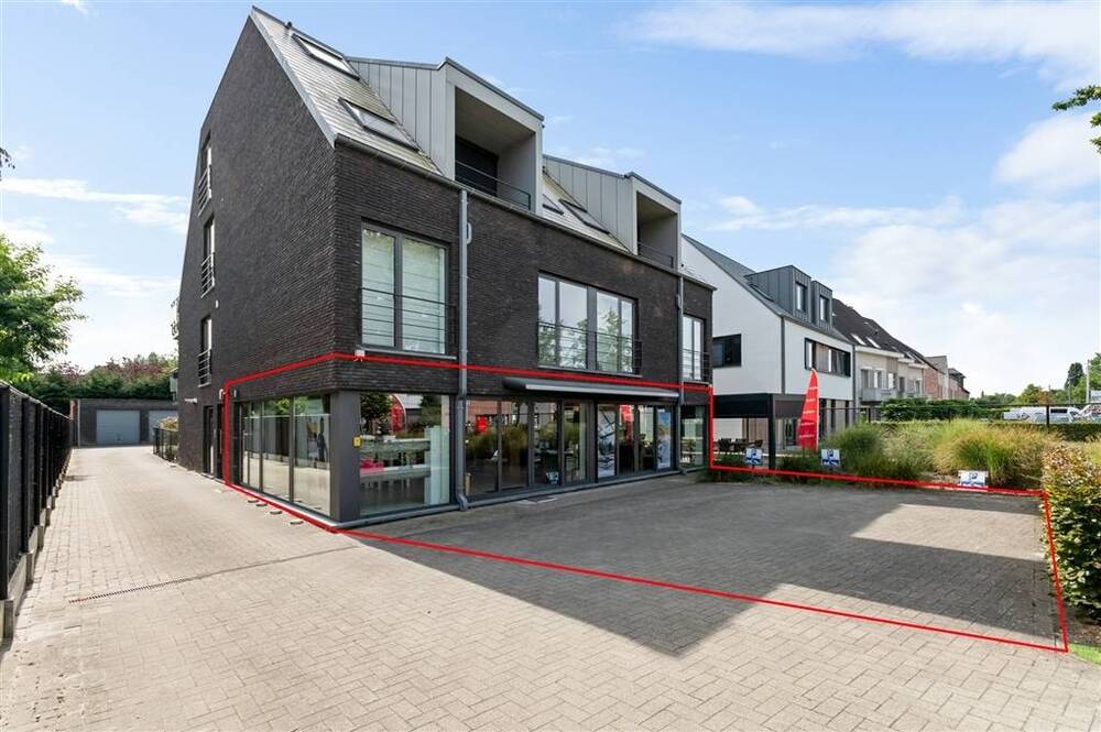 Handelszaak te  koop in Sint-Job-in-'t-Goor 2960 649000.00€  slaapkamers 356.00m² - Zoekertje 577744
