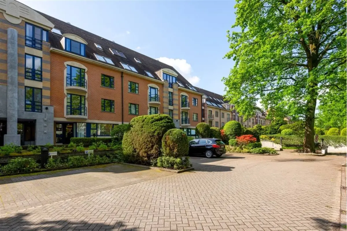 Duplex te  koop in Brasschaat 2930 875000.00€ 3 slaapkamers 248.00m² - Zoekertje 577727