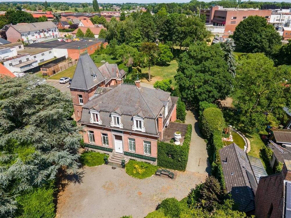 Kasteel te  koop in Koningshooikt 2500 970000.00€ 6 slaapkamers 390.00m² - Zoekertje 578003