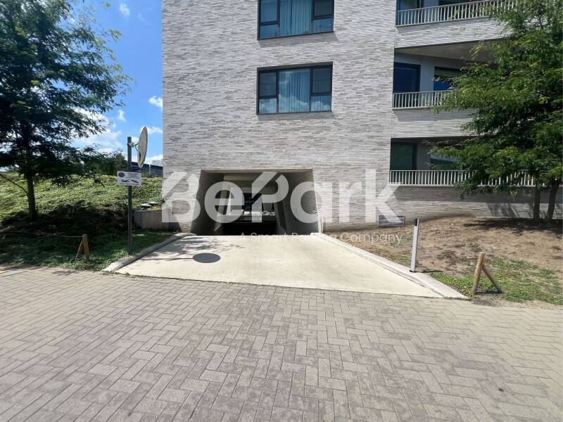 Parking te  huur in Antwerpen 2018 182.00€  slaapkamers m² - Zoekertje 579113