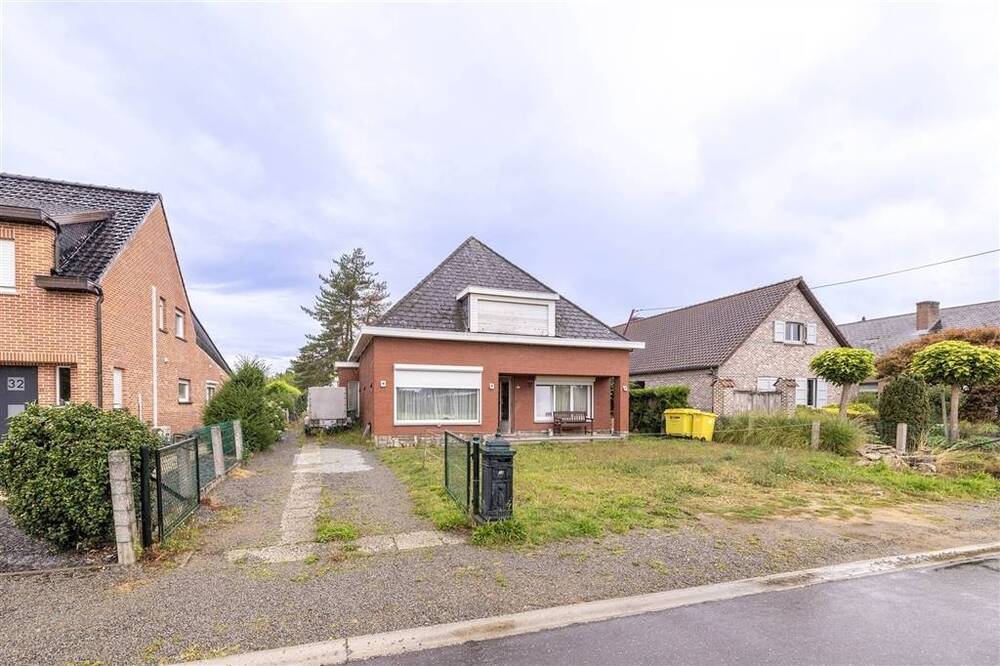 Huis te koop in Heist-op-den-Berg 2220 279000.00€ 3 slaapkamers 173.00m² - Zoekertje 578803