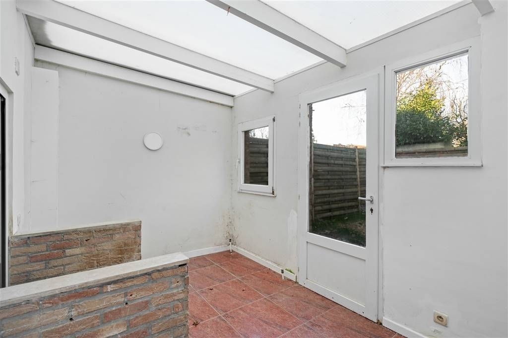 Huis te  koop in Hoboken 2660 215000.00€ 2 slaapkamers 90.00m² - Zoekertje 578316