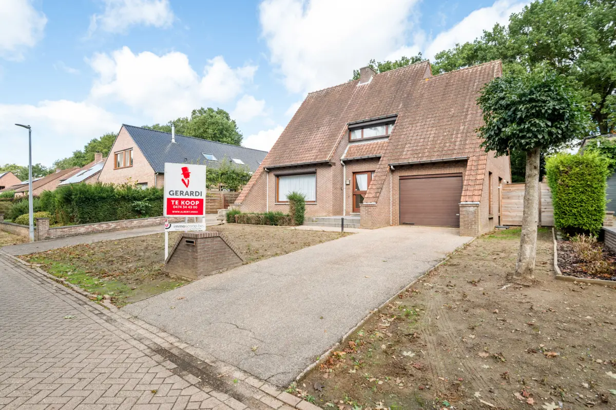 Huis te  koop in Herentals 2200 449000.00€ 3 slaapkamers 183.00m² - Zoekertje 579677