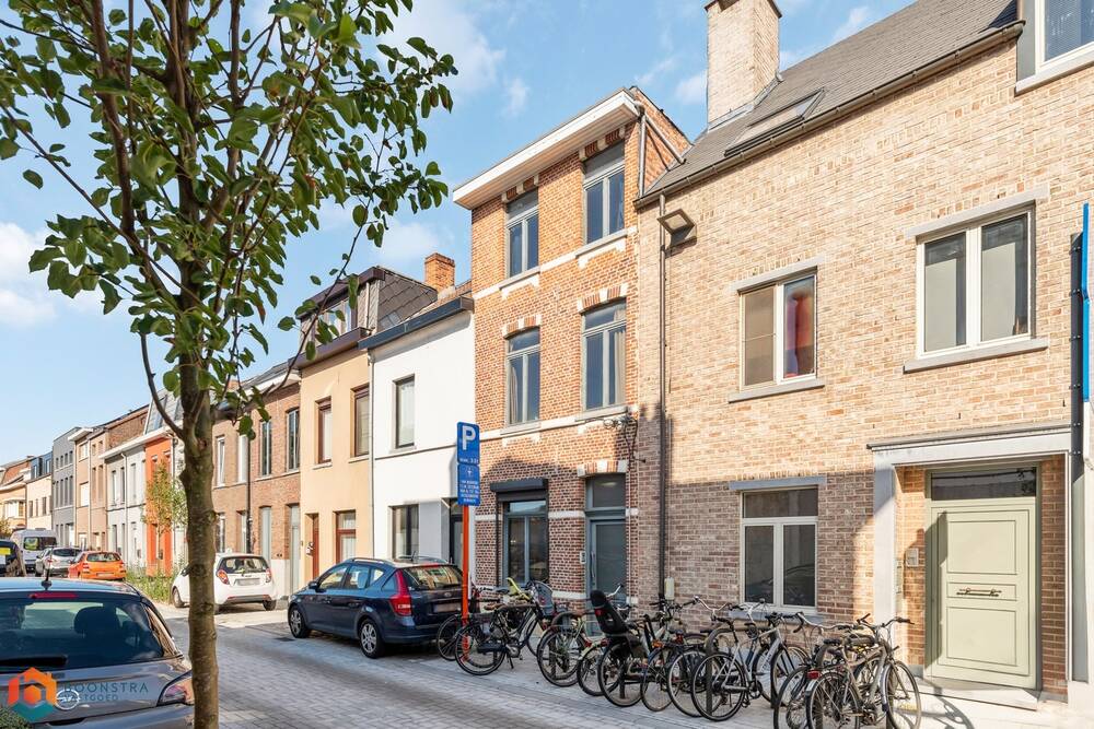 Huis te  koop in Mechelen 2800 280000.00€ 3 slaapkamers 134.00m² - Zoekertje 579320