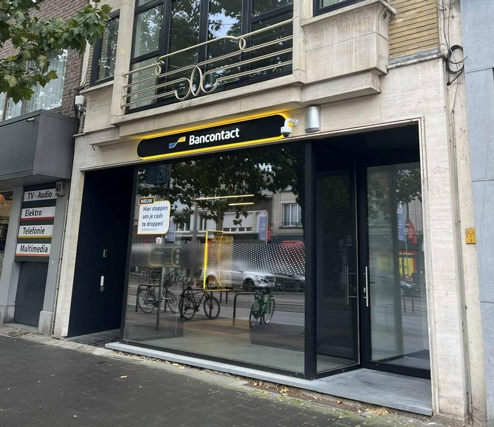 Handelszaak te koop in Mortsel 2640 350000.00€ slaapkamers m² - Zoekertje 582558