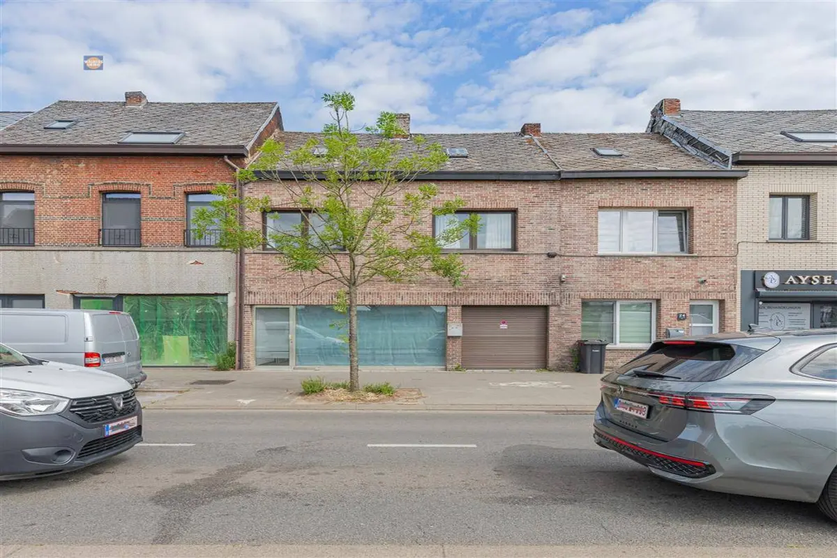 Mixgebouw te  koop in Willebroek 2830 299000.00€ 3 slaapkamers 261.00m² - Zoekertje 581862