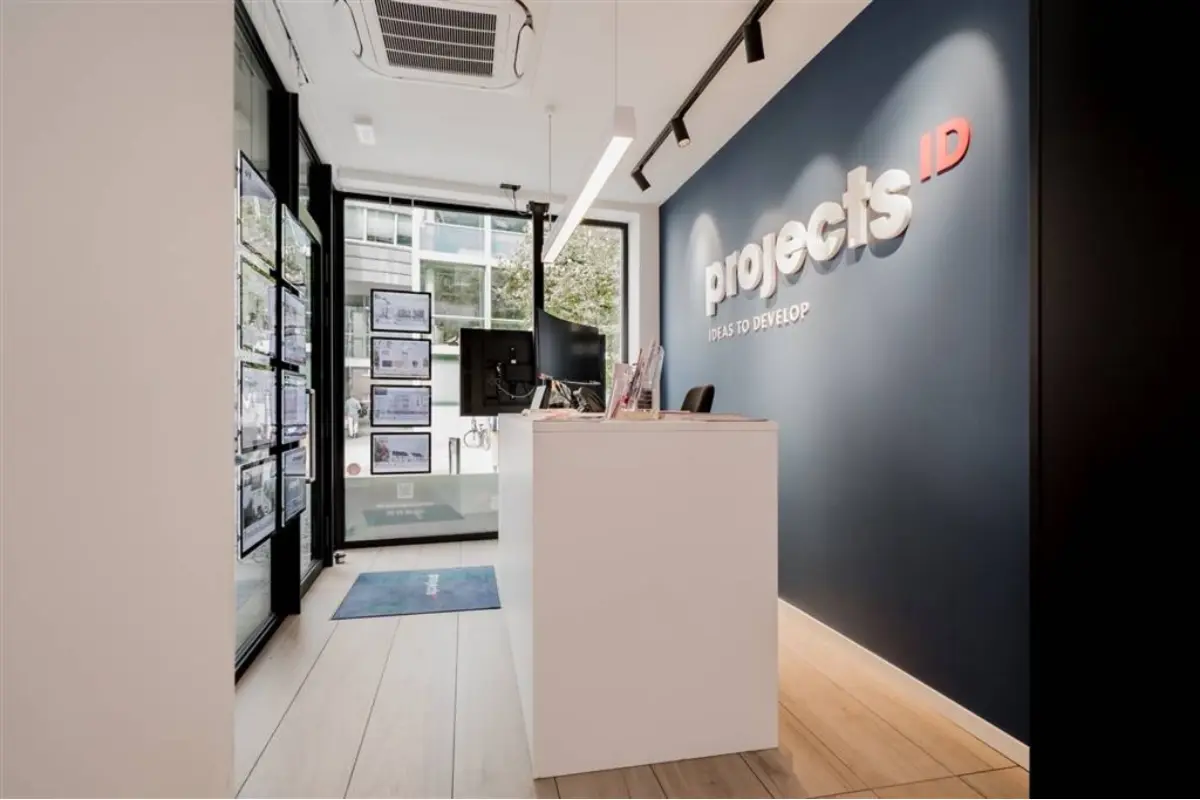 Handelszaak te  koop in Mechelen 2800 699000.00€ 3 slaapkamers 127.04m² - Zoekertje 584000