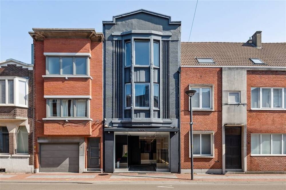 Handelszaak te  koop in Burcht 2070 599000.00€ 4 slaapkamers 497.00m² - Zoekertje 584073