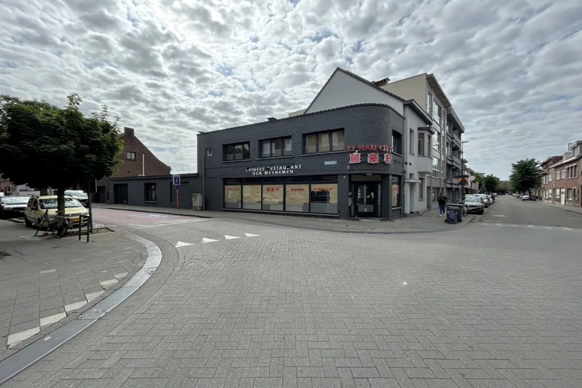Handelszaak te  koop in Turnhout 2300 249000.00€  slaapkamers 210.00m² - Zoekertje 585102