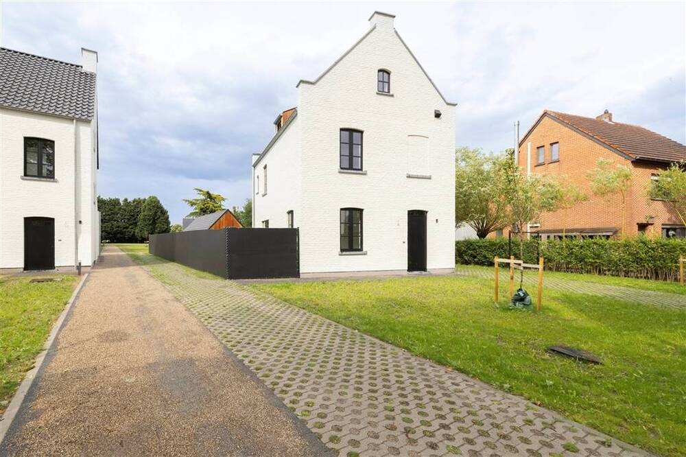 Huis te  koop in Noorderwijk 2200 539000.00€ 3 slaapkamers 177.82m² - Zoekertje 584820