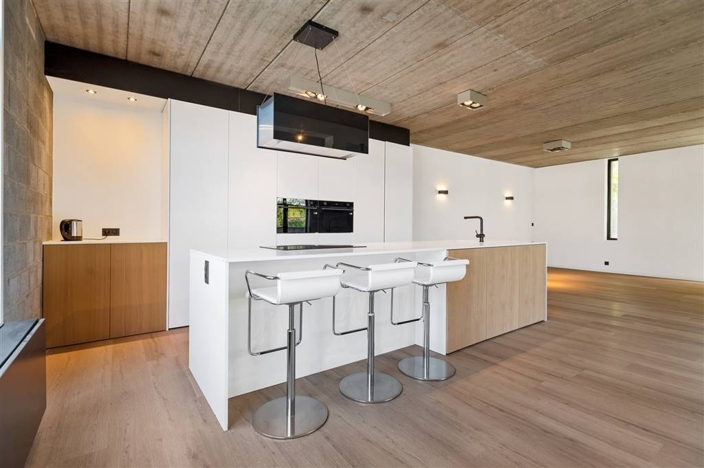 Appartement te koop in Berchem 2600 695000.00€ slaapkamers 318.00m² - Zoekertje 585861
