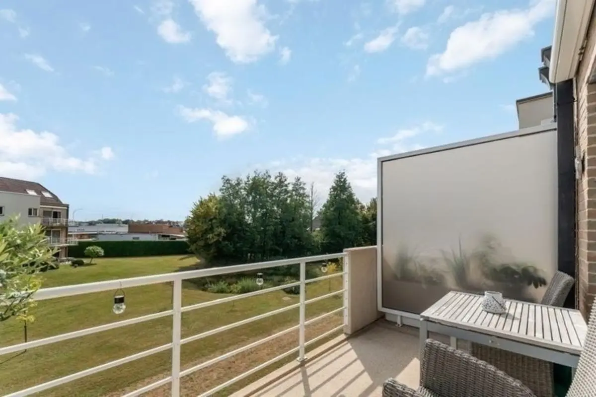 Appartement te  koop in Kontich 2550 399000.00€ 3 slaapkamers 141.00m² - Zoekertje 587553