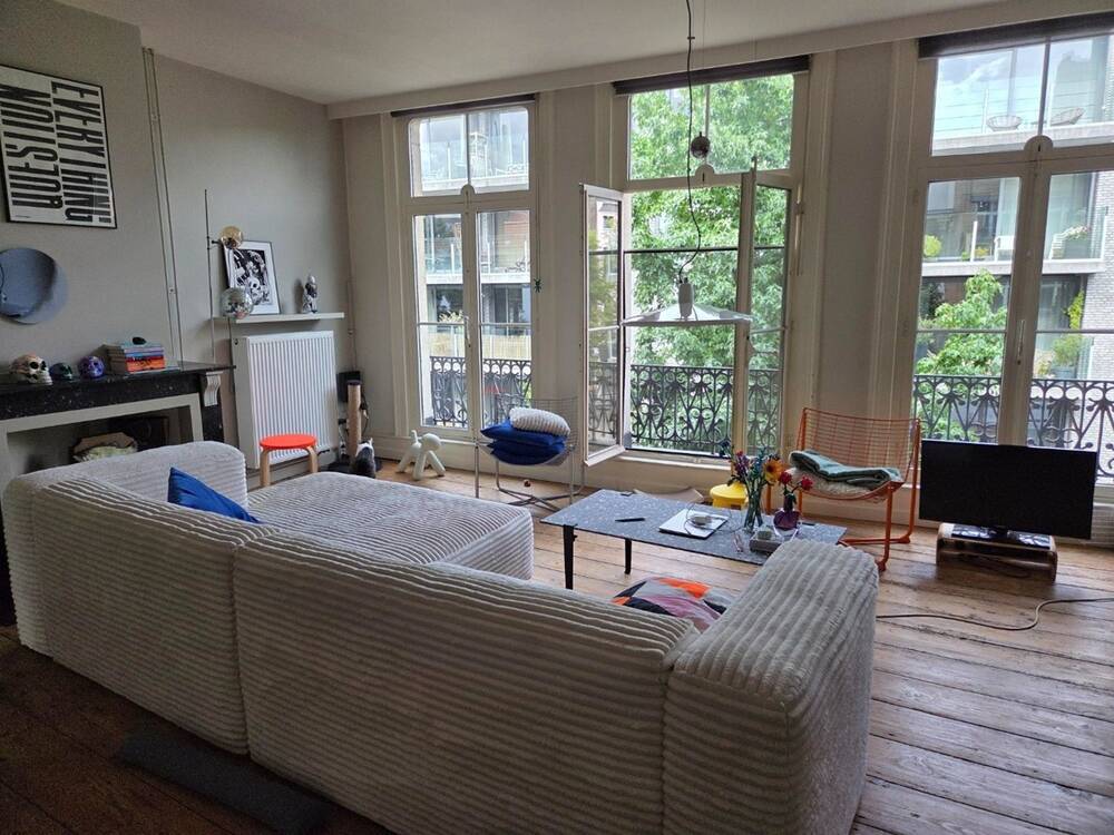 Appartement te  huur in Antwerpen 2000 975.00€ 1 slaapkamers 122.00m² - Zoekertje 587202