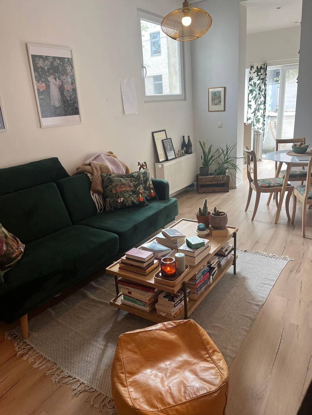 Appartement te  huur in Antwerpen 2000 850.00€ 1 slaapkamers m² - Zoekertje 588326