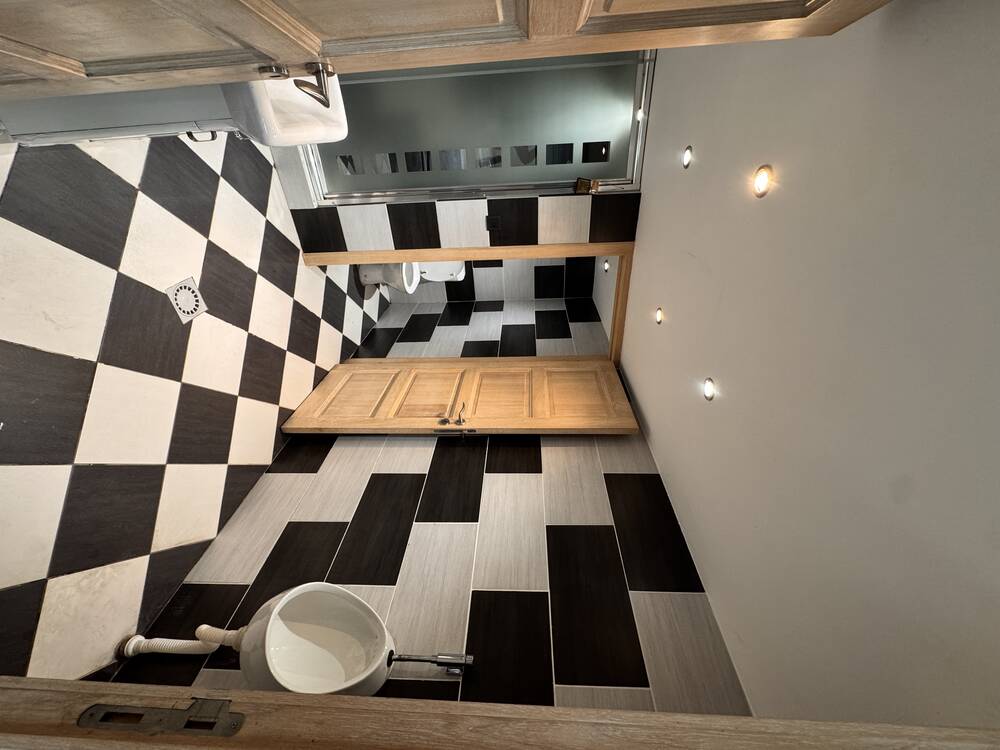 Handelszaak te  huur in Willebroek 2830 4200.00€  slaapkamers m² - Zoekertje 588948