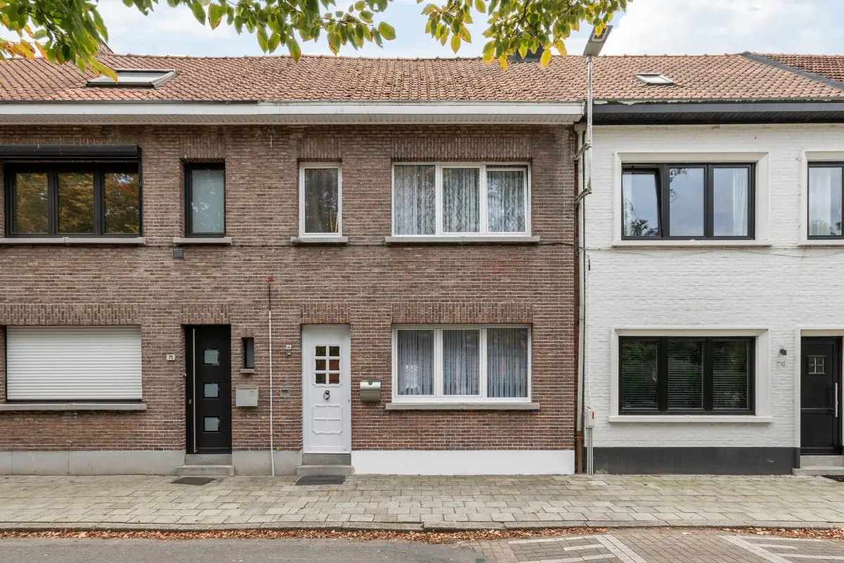 Huis te  koop in Schoten 2900 339000.00€ 4 slaapkamers 161.00m² - Zoekertje 588859