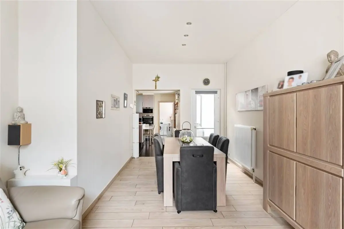 Huis te  koop in Hoboken 2660 349000.00€ 2 slaapkamers 102.00m² - Zoekertje 589938