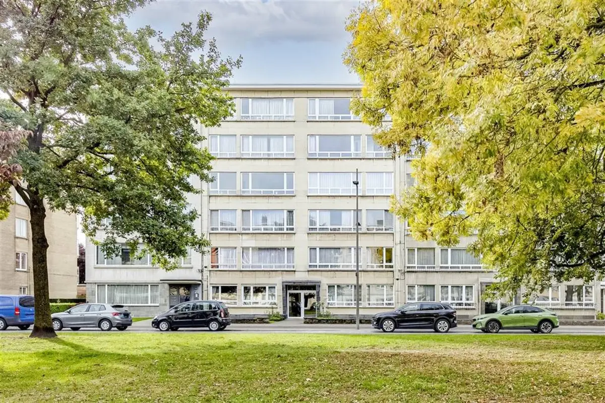 Appartement te  koop in Wilrijk 2610 338000.00€ 3 slaapkamers 113.00m² - Zoekertje 589999