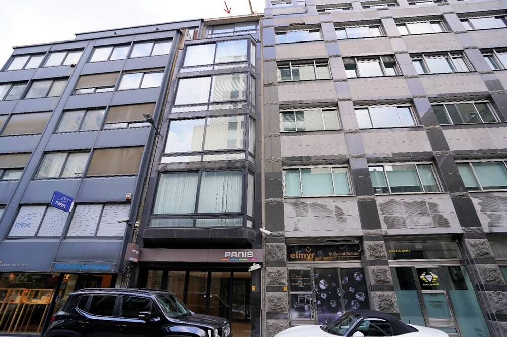 Handelszaak te huur in Antwerpen 2018 1995.00€ slaapkamers 80.00m² - Zoekertje 590058