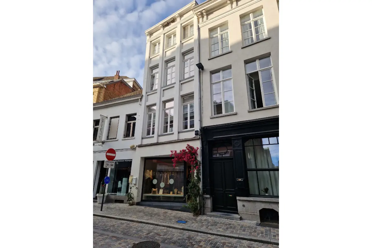 Huis te  huur in Mechelen 2800 1750.00€ 2 slaapkamers 163.00m² - Zoekertje 590315