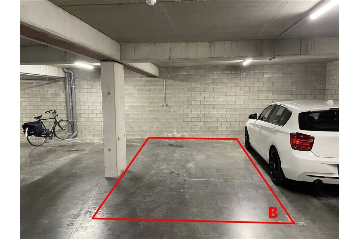 Parking te  koop in Hoogstraten 2320 19999.00€  slaapkamers m² - Zoekertje 590696