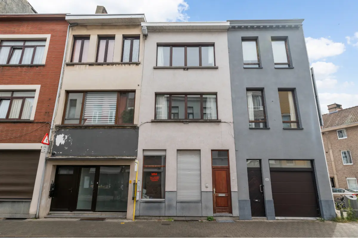 Huis te  koop in Antwerpen 2060 265000.00€ 4 slaapkamers 122.00m² - Zoekertje 590778